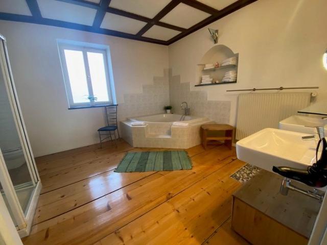 Ferienwohnung Am Franziskanergarten Bad Tölz Habitación foto